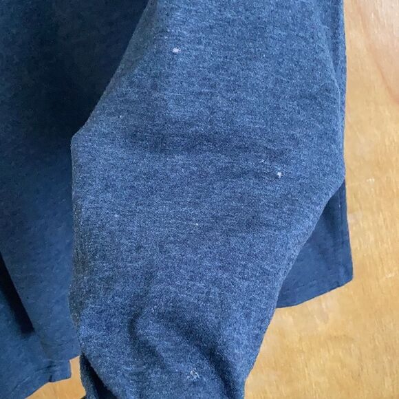 Hollister L/S Crew Neck T-shirt - Picture 5 of 7